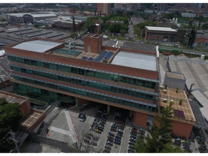 Edificio en Venta en Itaguí - Miniatura 3