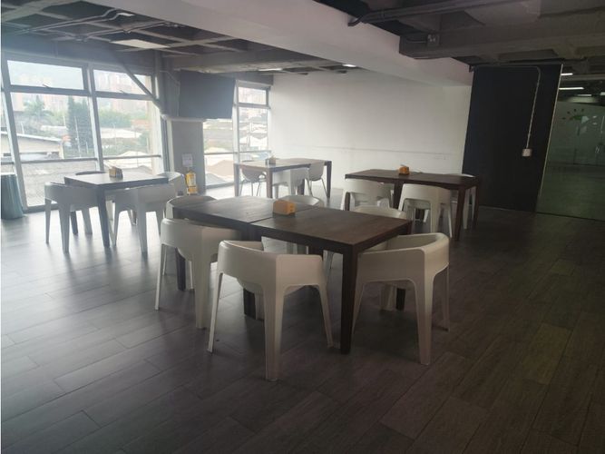 Edificio en Venta en Itaguí - Miniatura 5