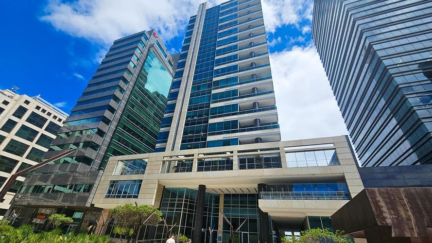 Oficina en Arriendo en Santa Barbara, Bogotá - Imagen 1