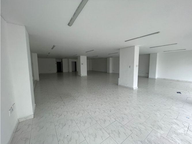 Local en Arriendo en Norte - centro, Bucaramanga - Miniatura 4