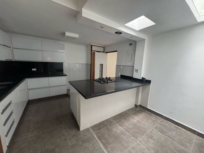 Casa en  Arriendo en Castropol, Medellín - Miniatura 11