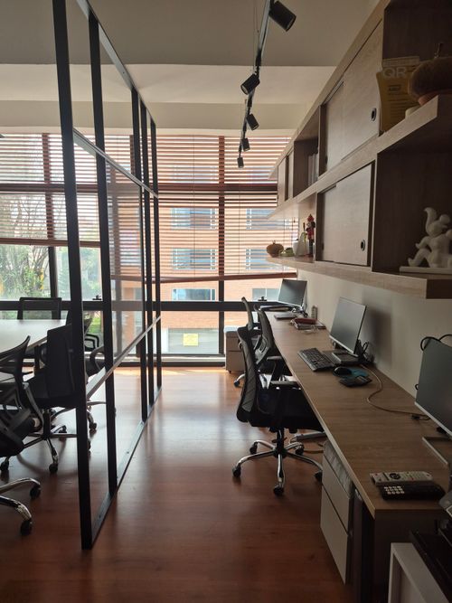 Oficina en Arriendo en Chico norte, Bogotá - Miniatura 2