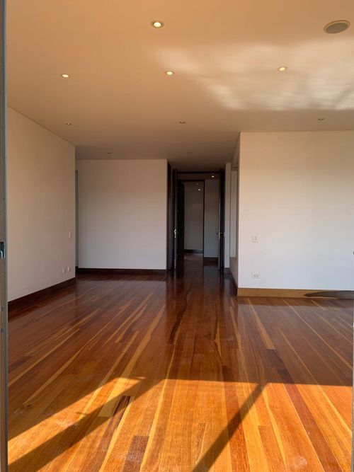 Apartamento en Arriendo en Lindaraja, Bogotá - Miniatura 9