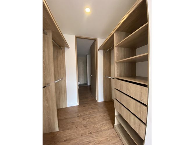 Apartaestudio en  Venta en Santa Barbara, Bogotá - Miniatura 11
