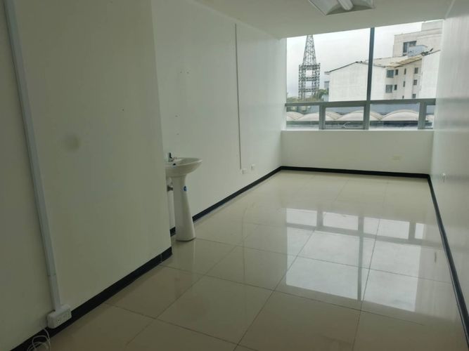 Oficina en Arriendo en Cable, Manizales - Miniatura 2