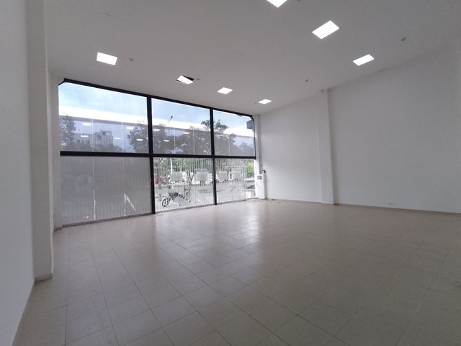 Local en Arriendo en Prados del norte, Cali - Miniatura 10