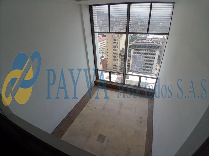 Oficina en Arriendo en Centro, Medellín - Miniatura 7