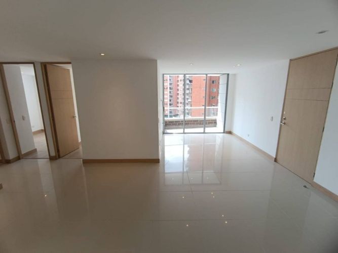 Apartamento en Arriendo en Camino Verde, Envigado - Miniatura 8
