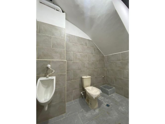 Local en Arriendo en Cabañas, Medellín - Miniatura 5