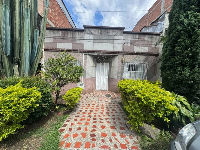 Casa en Venta en Calasanz, Medellín - Imagen 1