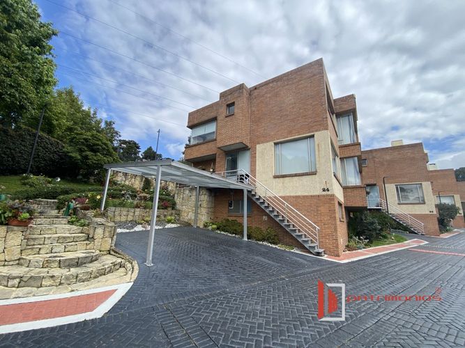 Casa en  Arriendo en Cerros de Suba, Bogotá - Miniatura 2