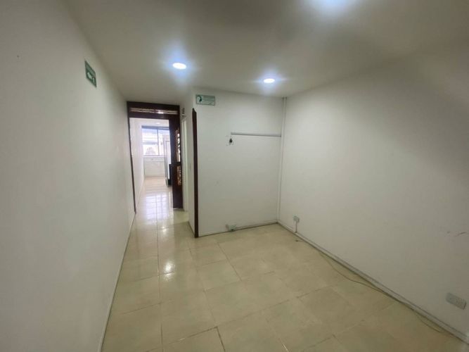Oficina en  Arriendo en Santa Barbara, Bogotá - Miniatura 3