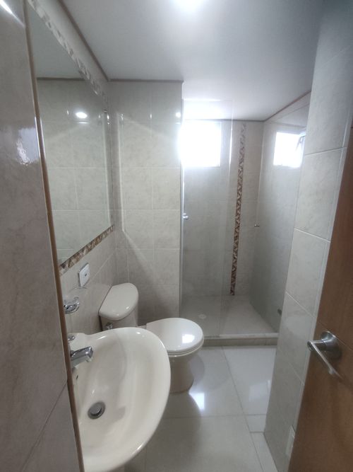 Apartamento en Arriendo en Pinares, Pereira - Miniatura 11