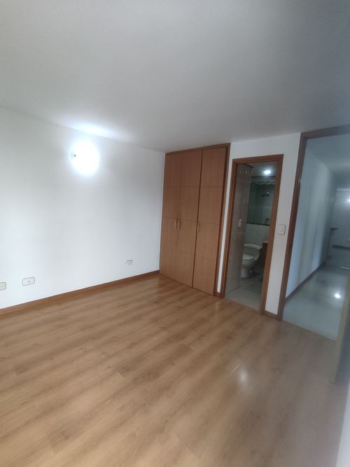 Apartamento en Arriendo en Pinares, Pereira - Miniatura 17