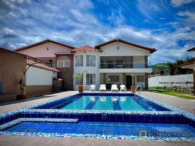 Finca en arriendo en Alto de la virgen, Guarne - Imagen 1