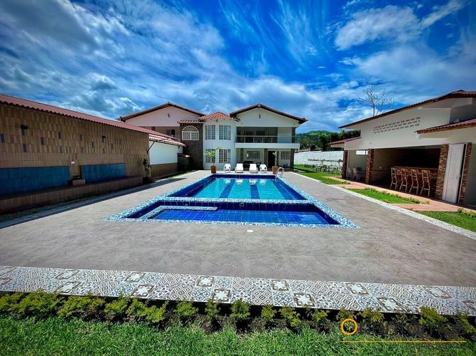 Finca en arriendo en Alto de la virgen, Guarne - Miniatura 22