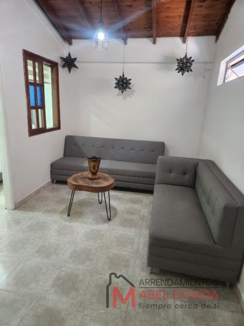 Apartamento en arriendo en Laureles, Medellín - Miniatura 4