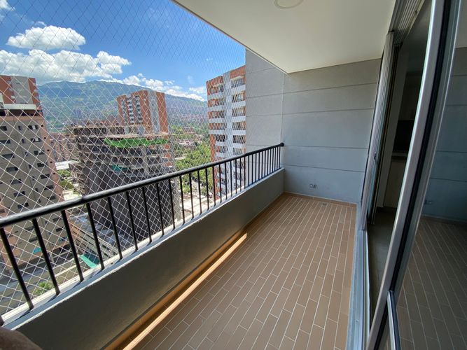 Apartamento en Venta en Laureles, Medellín - Miniatura 14