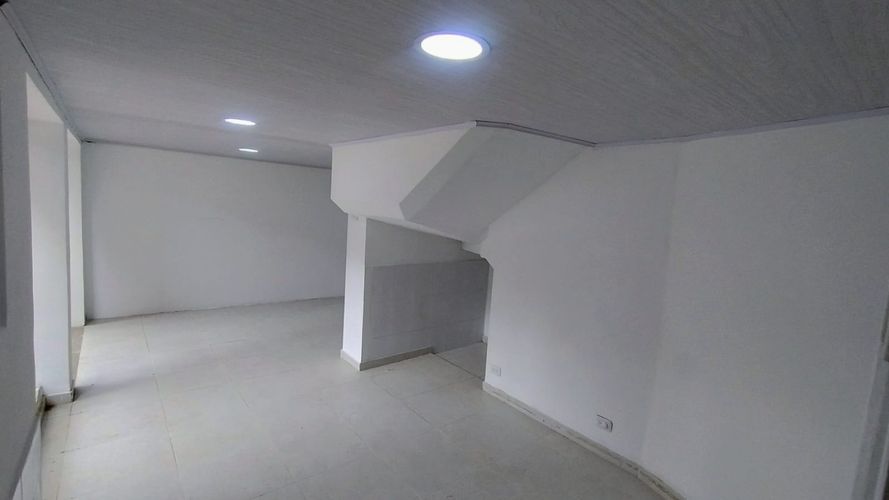 Local en Arriendo en Colina Campestre, Bogotá - Miniatura 6