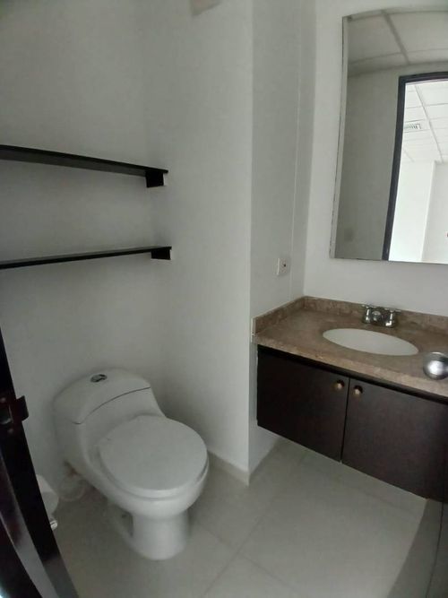 Oficina en Arriendo en Anillo Vial, Floridablanca - Miniatura 10
