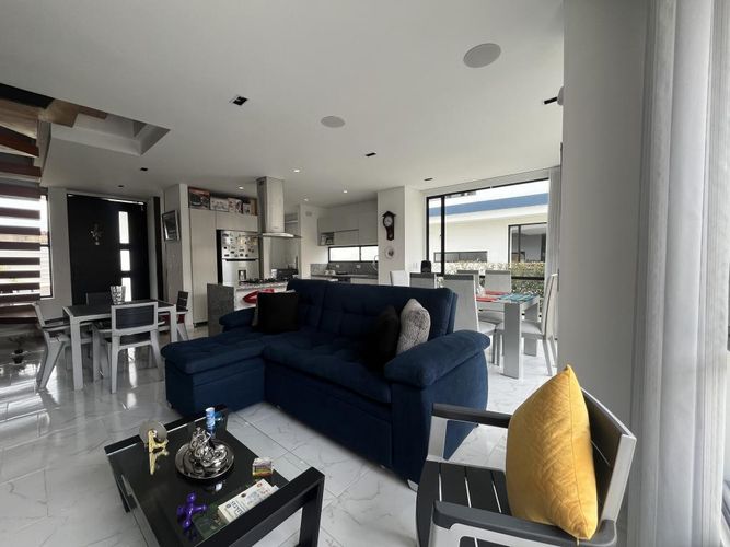Casa en venta en Cota - Miniatura 10
