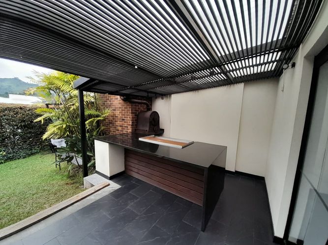 Casa en Arriendo en La Florida, Villamaria - Miniatura 2