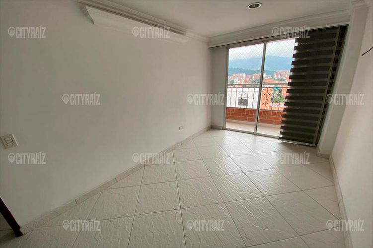 Apartamento en  Venta en Calasanz, Medellín - Miniatura 4