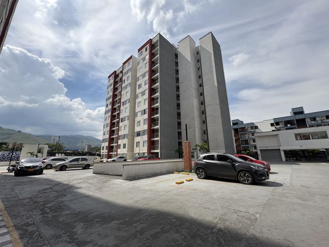Apartamento en Arriendo en Prados del norte, Cali - Miniatura 10
