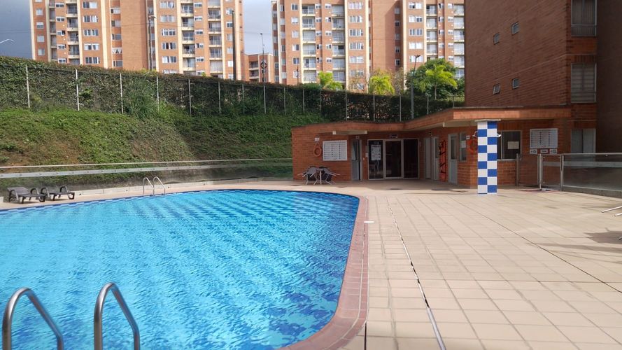 Apartamento en Arriendo en Avenida Sur, Pereira - Imagen 1