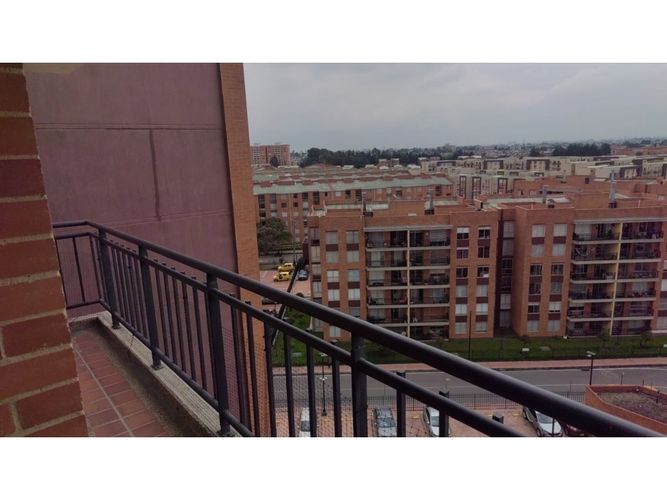Apartamento en  Venta en Engativá, Bogotá - Miniatura 2
