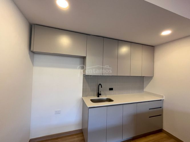 Apartaestudio en Venta en Las casitas, Envigado - Miniatura 2