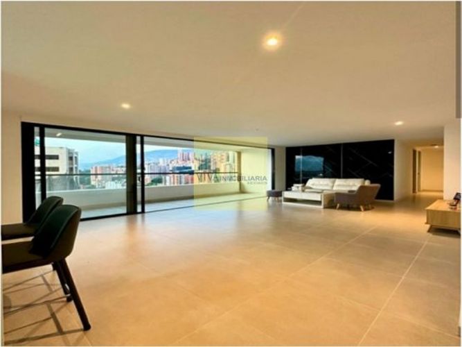 Apartaestudio en Venta en El Poblado, Medellín - Miniatura 3