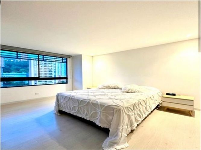 Apartaestudio en Venta en El Poblado, Medellín - Miniatura 5