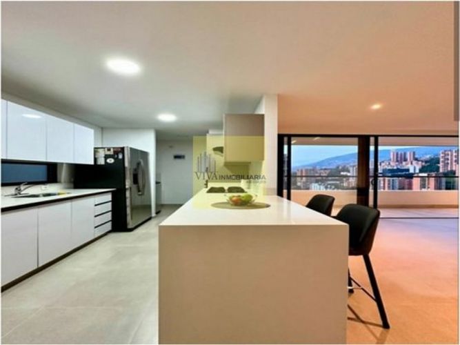 Apartaestudio en Venta en El Poblado, Medellín - Miniatura 7
