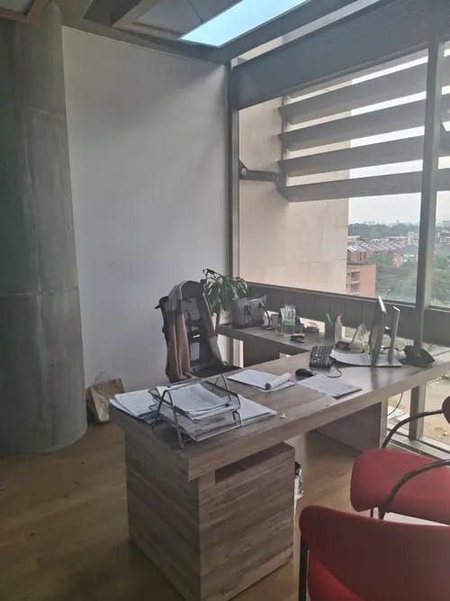Oficina en Venta en Pontevedra, Bogotá - Miniatura 2