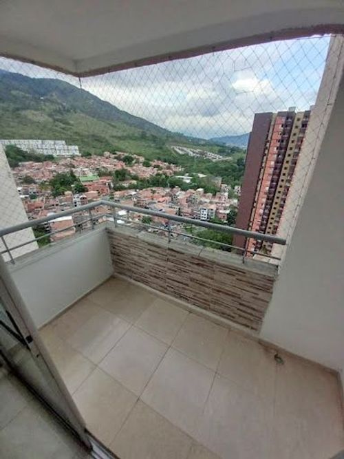 Apartamento en Venta en La Navarra, Bello - Imagen 1