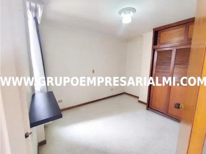 Apartaestudio en Arriendo en Belén, Medellín - Miniatura 11