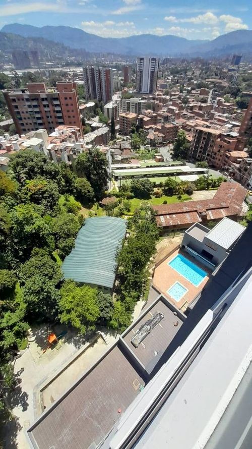 Apartamento en Arriendo en Señorial, Envigado - Miniatura 22