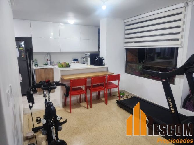 Apartamento en Arriendo en Conquistadores, Medellín - Miniatura 3