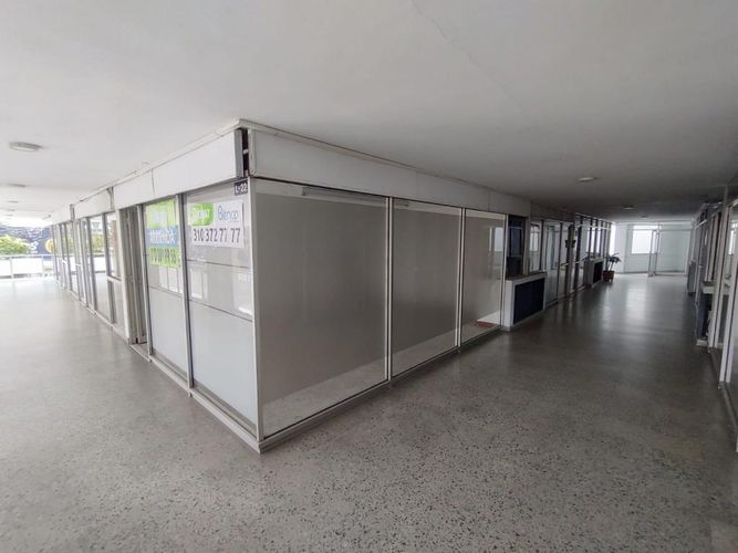 Oficina en Arriendo en Granada, Cali - Miniatura 4