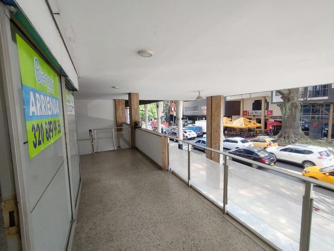 Oficina en Arriendo en Granada, Cali - Miniatura 6