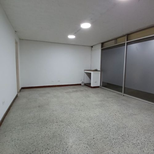 Oficina en Arriendo en Granada, Cali - Miniatura 11