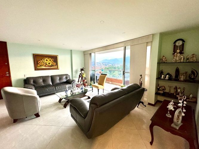 Apartamento en  Venta en Envigado - Miniatura 3