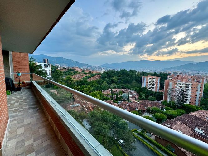 Apartamento en  Venta en Envigado - Miniatura 4
