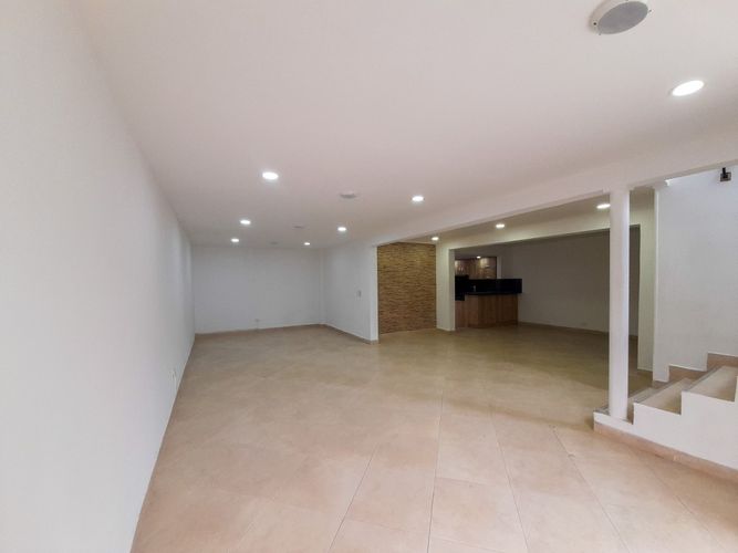 Casa en  Arriendo en Alcala, Envigado - Imagen 1