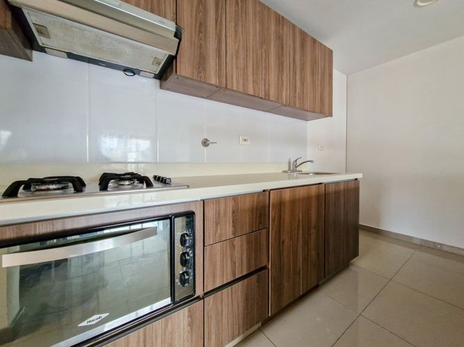 Apartamento en  Arriendo en Vereda san jose, Sabaneta - Miniatura 3