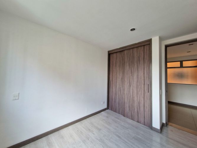 Apartamento en  Arriendo en Vereda san jose, Sabaneta - Miniatura 6