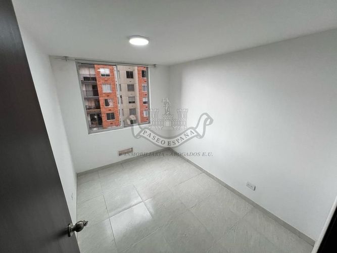 Apartamento en Arriendo en La laguna fontibon, Bogotá - Miniatura 5