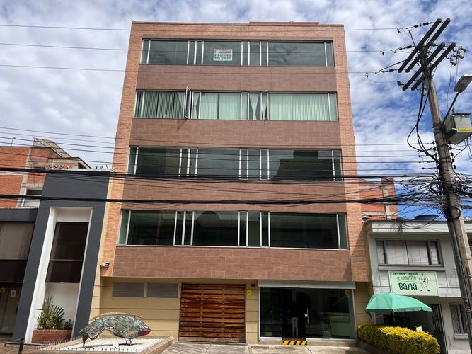 Edificio en Arriendo en Lago gaitan, Bogotá - Imagen 1