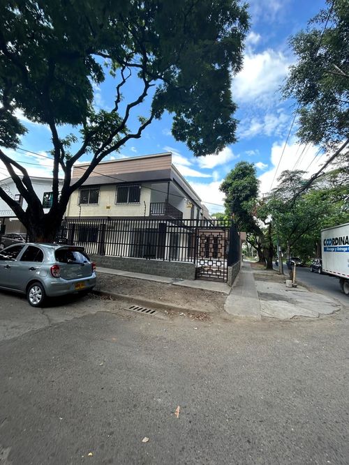 Edificio en  Venta en Cali - Miniatura 5